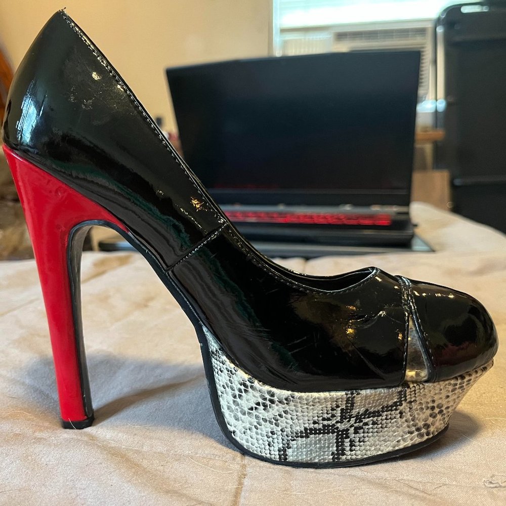 Kardashian Kollection  - Black/Snake Red heel Size 6 1/2 US